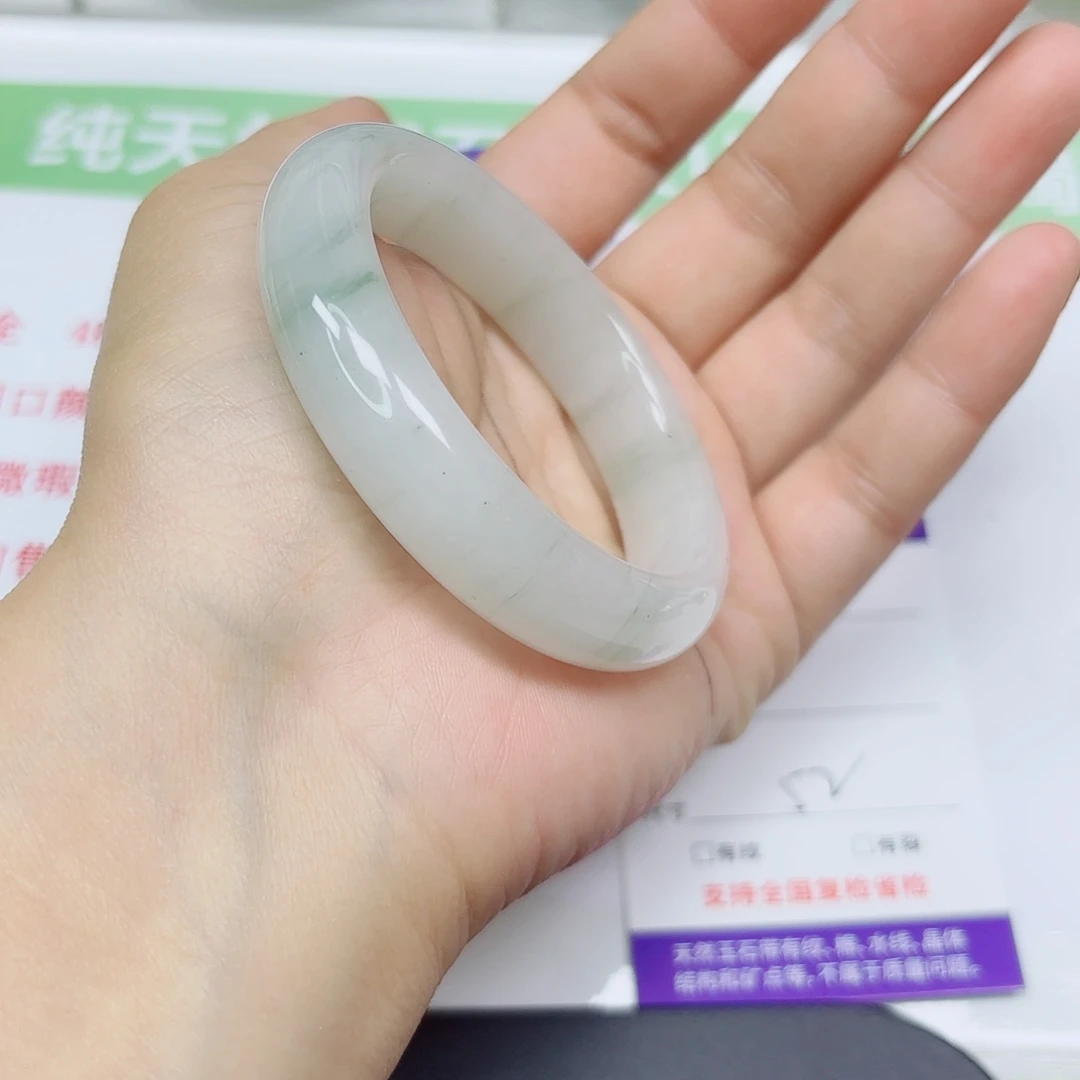 石英质玉未镶嵌手镯39/52