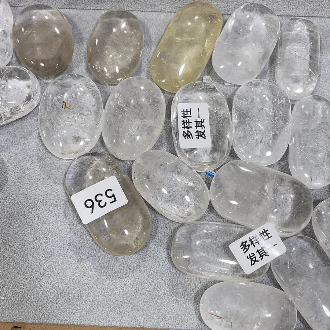水晶摆件……..未镶嵌