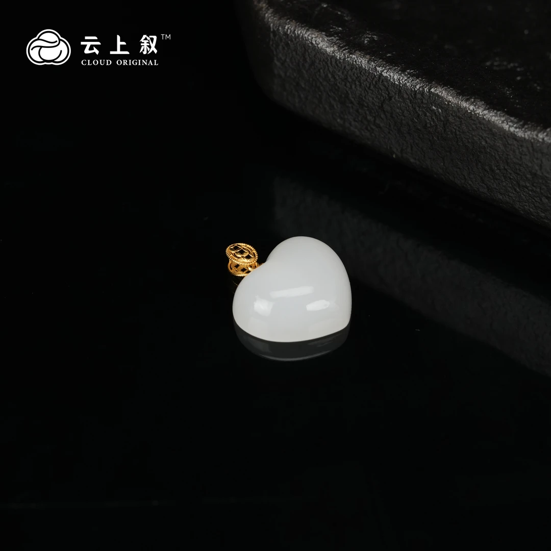 云上叙|一见倾心白玉吊坠