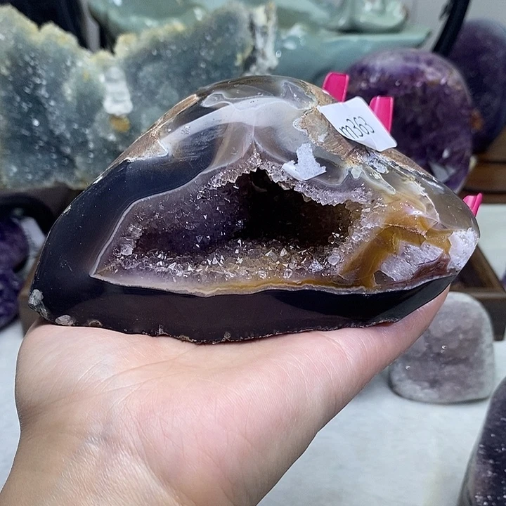 紫晶未镶嵌大型摆件（非配饰）