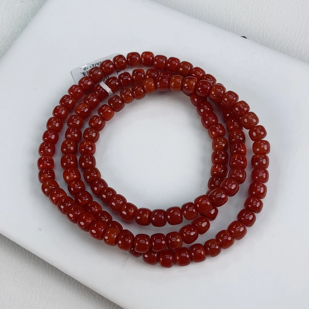 南红玛瑙川料牛血红典藏级多圈7未镶嵌