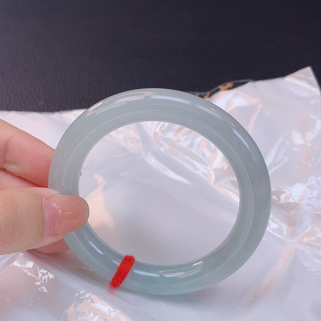 翡翠手镯未镶嵌翡翠2672