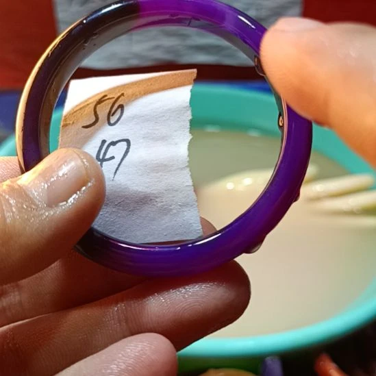 玛瑙/玉髓手镯未镶嵌