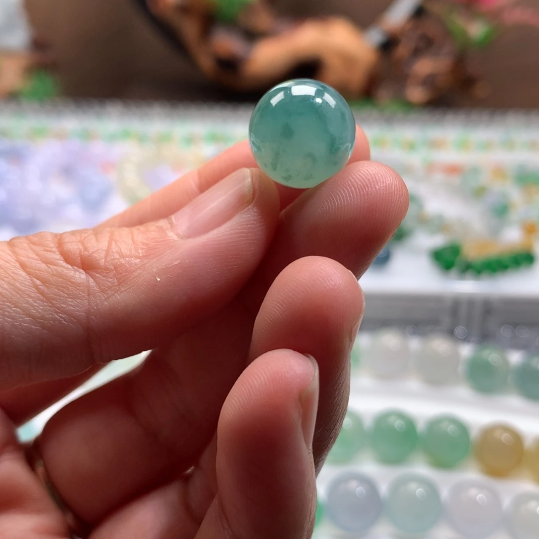 定制翡翠未镶嵌天然翡翠，假一赔三