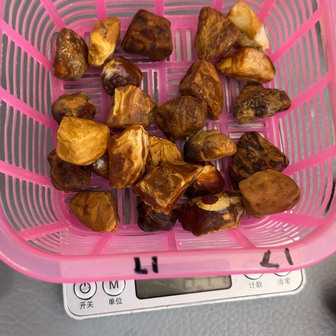 定制琥珀未镶嵌蜜蜡