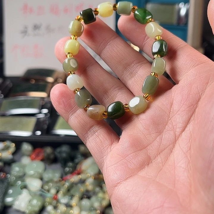 和田玉未镶嵌珠宝半成品