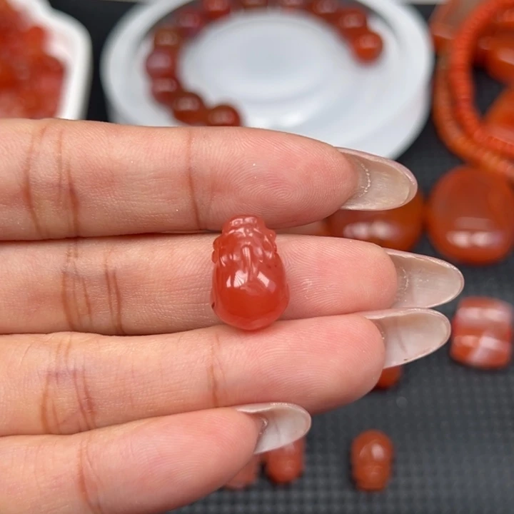 乐***丫南红玛瑙未镶嵌吊坠(不含链)