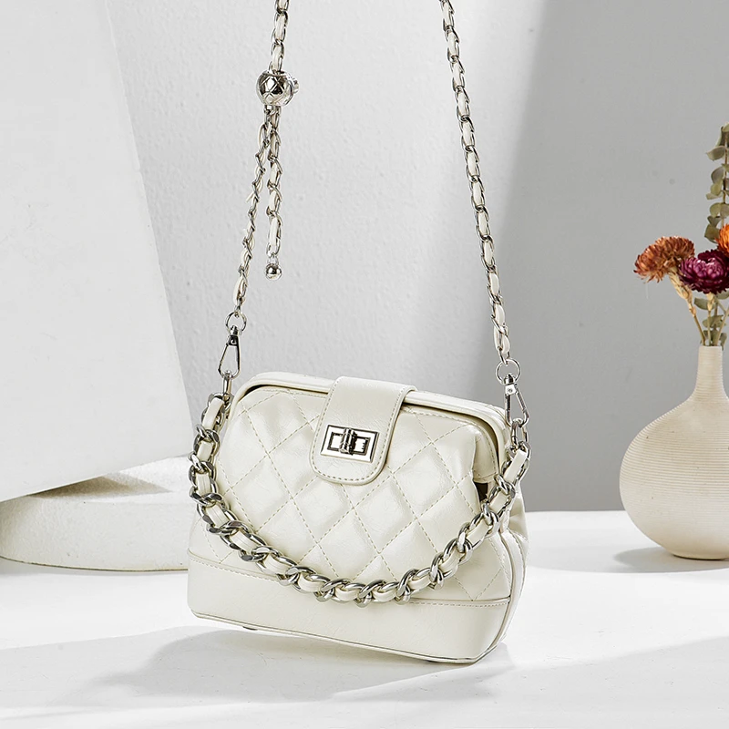 正品白色菱格绣线链条斜挎包2025新款夏季潮精致夹子手拎包手机包