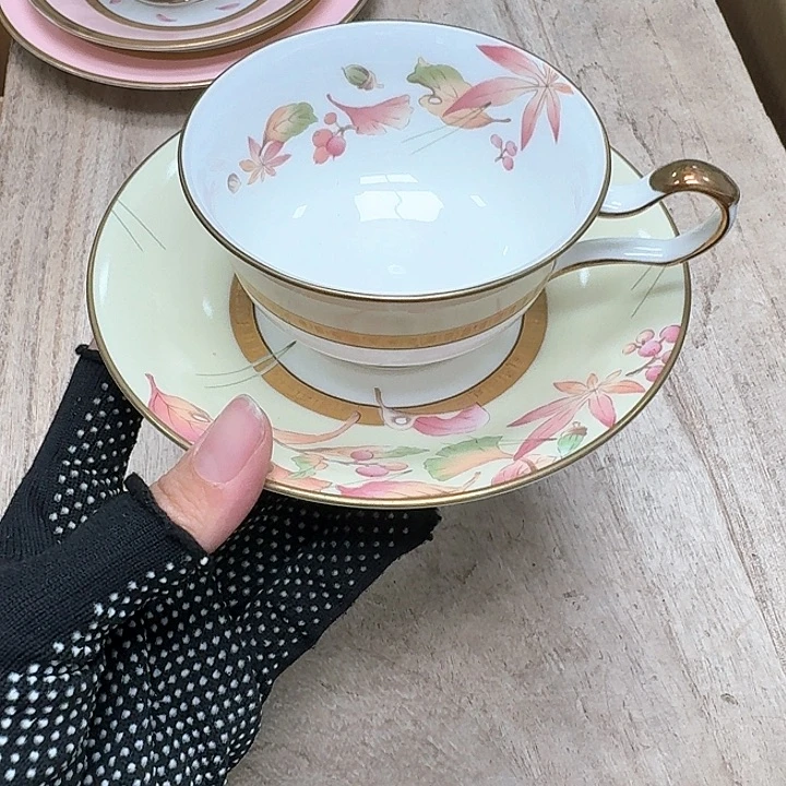 瓷片噗哈哈哈哈哈哈哈哈哈