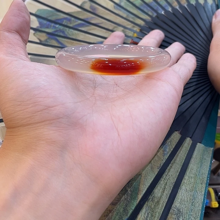 是****手镯玛瑙/玉髓未镶嵌