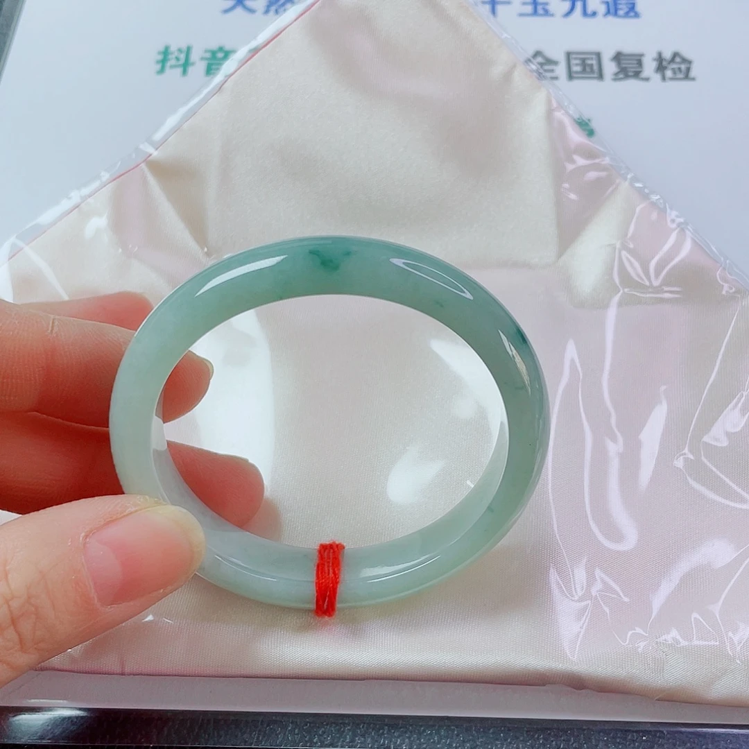 翡翠未镶嵌手镯贵妃54宽12.4厚8