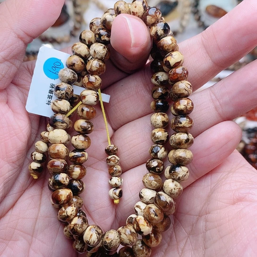 琥珀未镶嵌裸石7干白