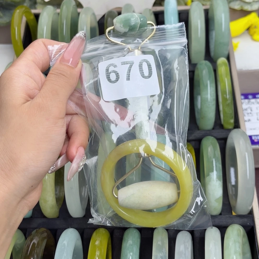 未镶嵌蛇纹石玉手镯S*.