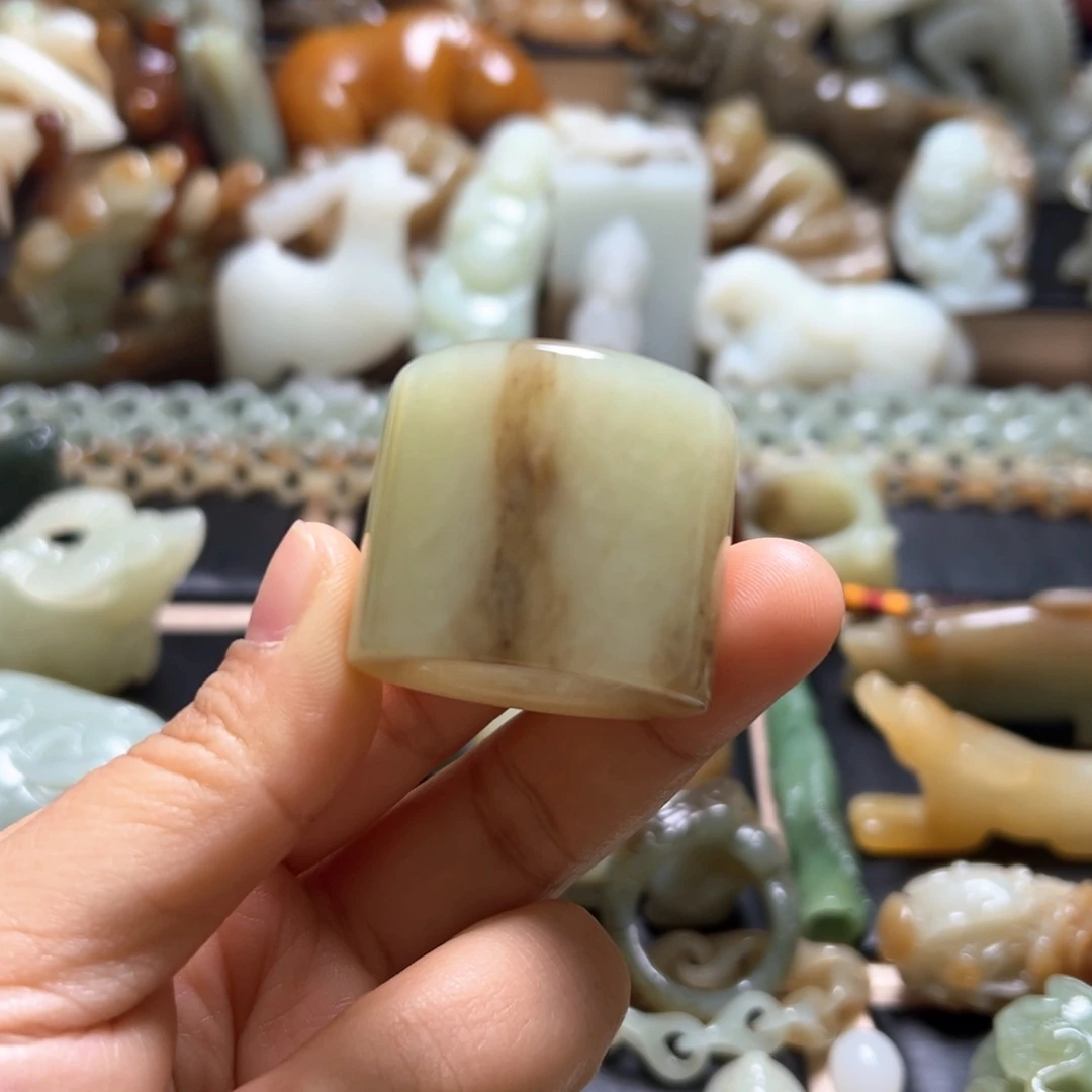 和田玉（糖玉）颈饰未镶嵌旭**升
