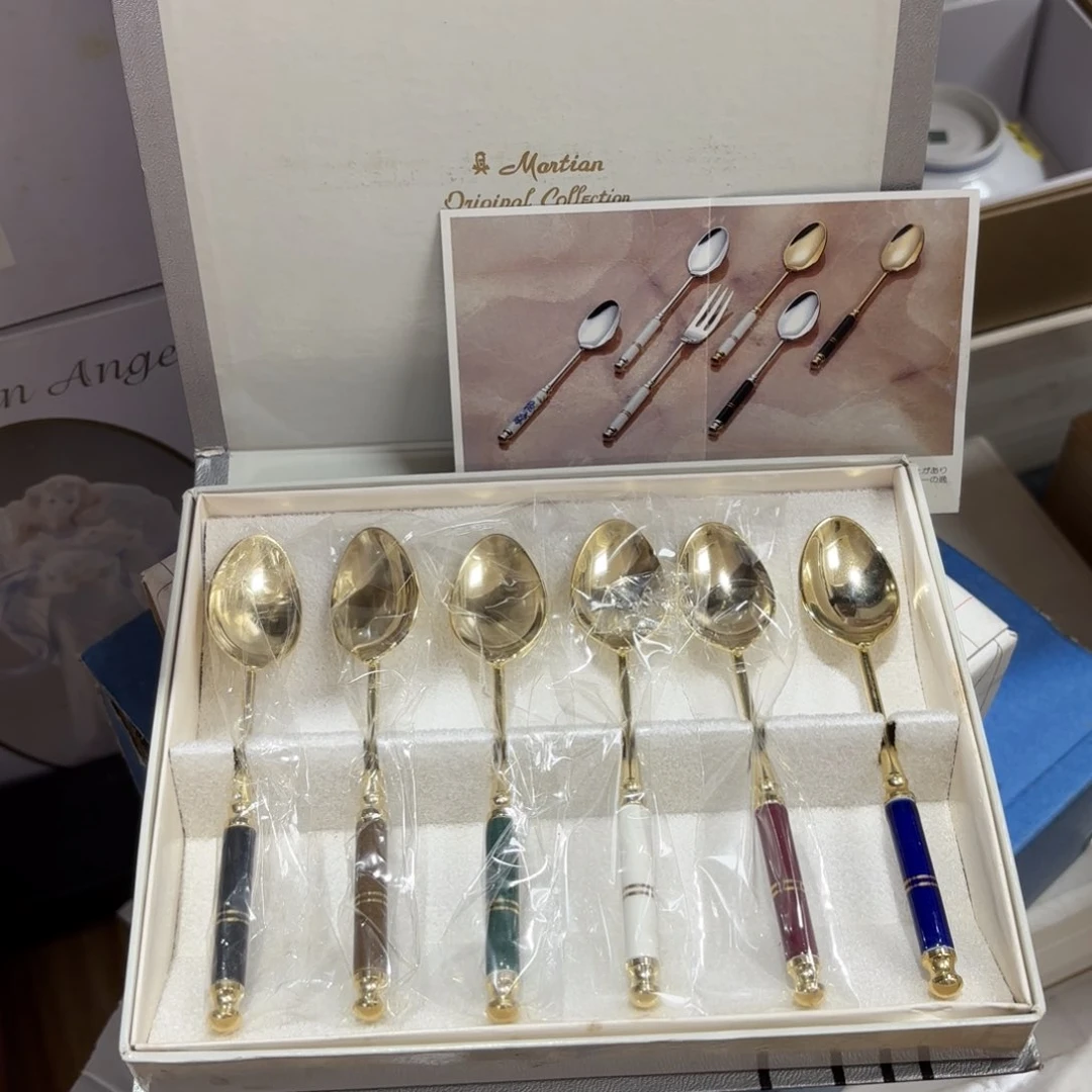 默认微瑕满38包邮