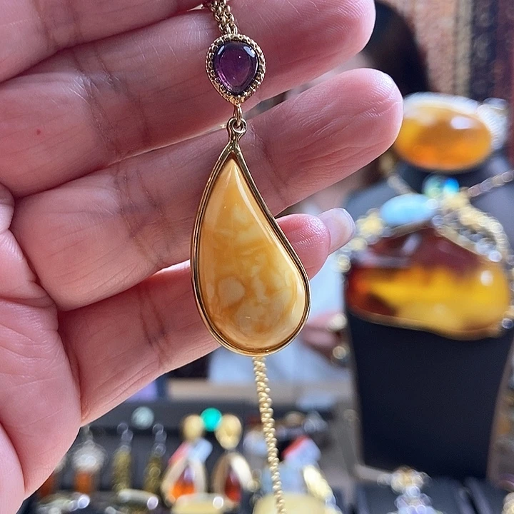 琥珀银S925镶嵌颈饰吊坠