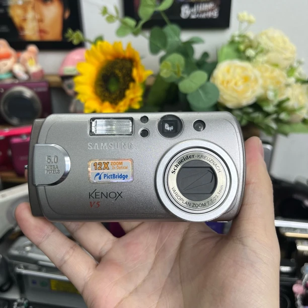 95新 Samsung/三星 三星v5福利价冷白皮氛围感送相机包