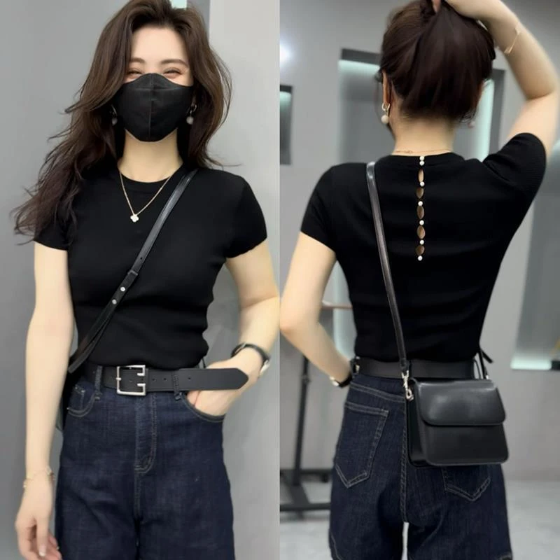 高级感黑色修身显瘦洋派上衣女款2025新款夏季流行爆款短袖t恤潮