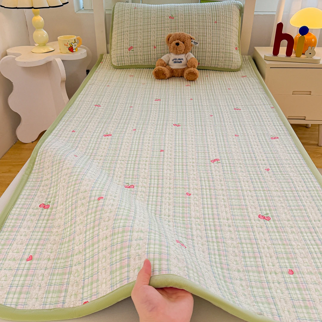 Aa类加厚A版纯棉B版宝宝婴儿牛奶绒双面可用床盖床垫宿舍加绒床褥