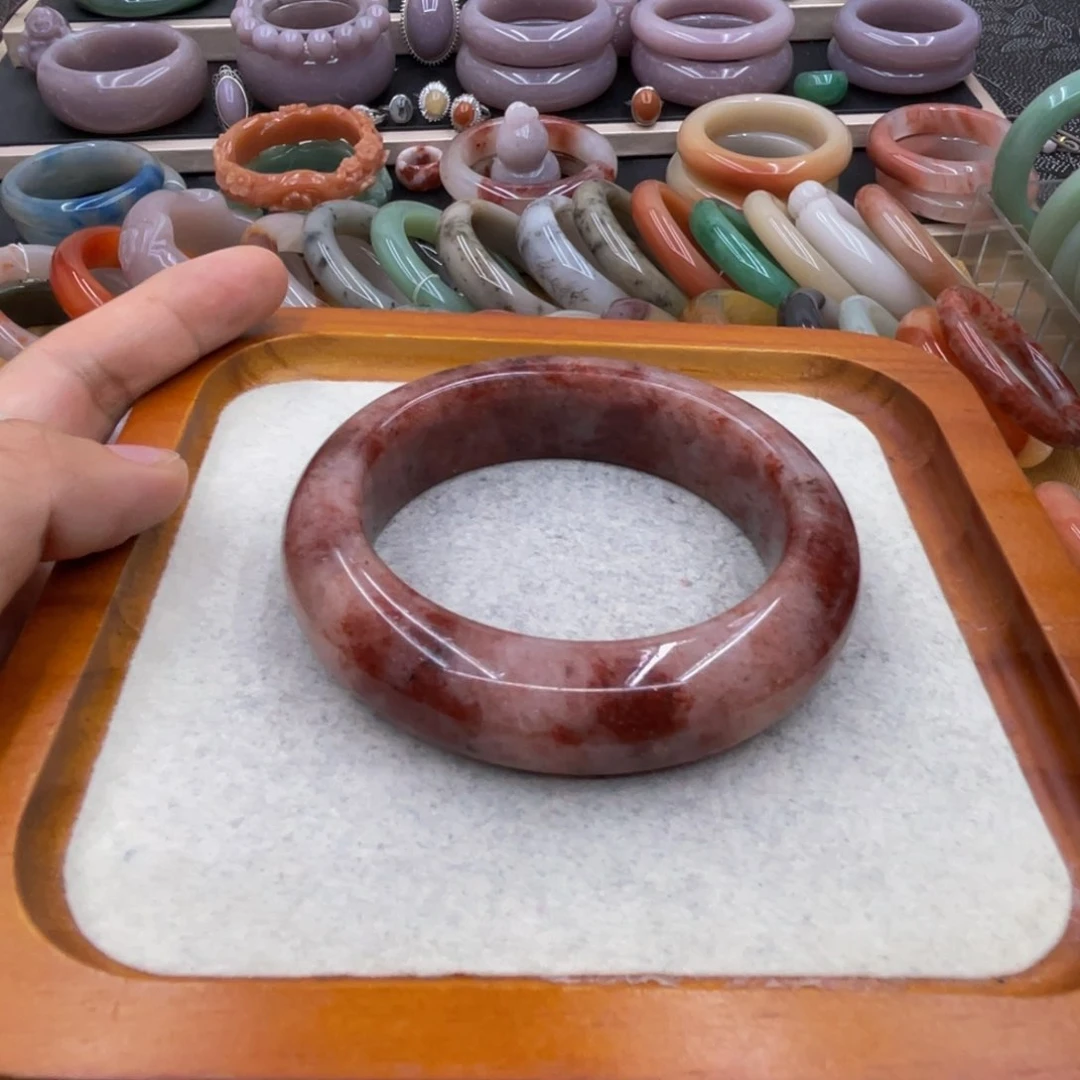 没***事石英质玉圈口58未镶嵌