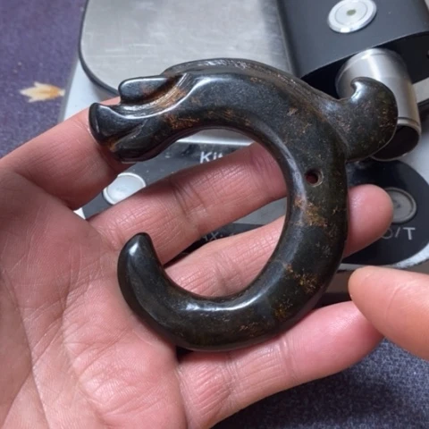 q w er t y ui op