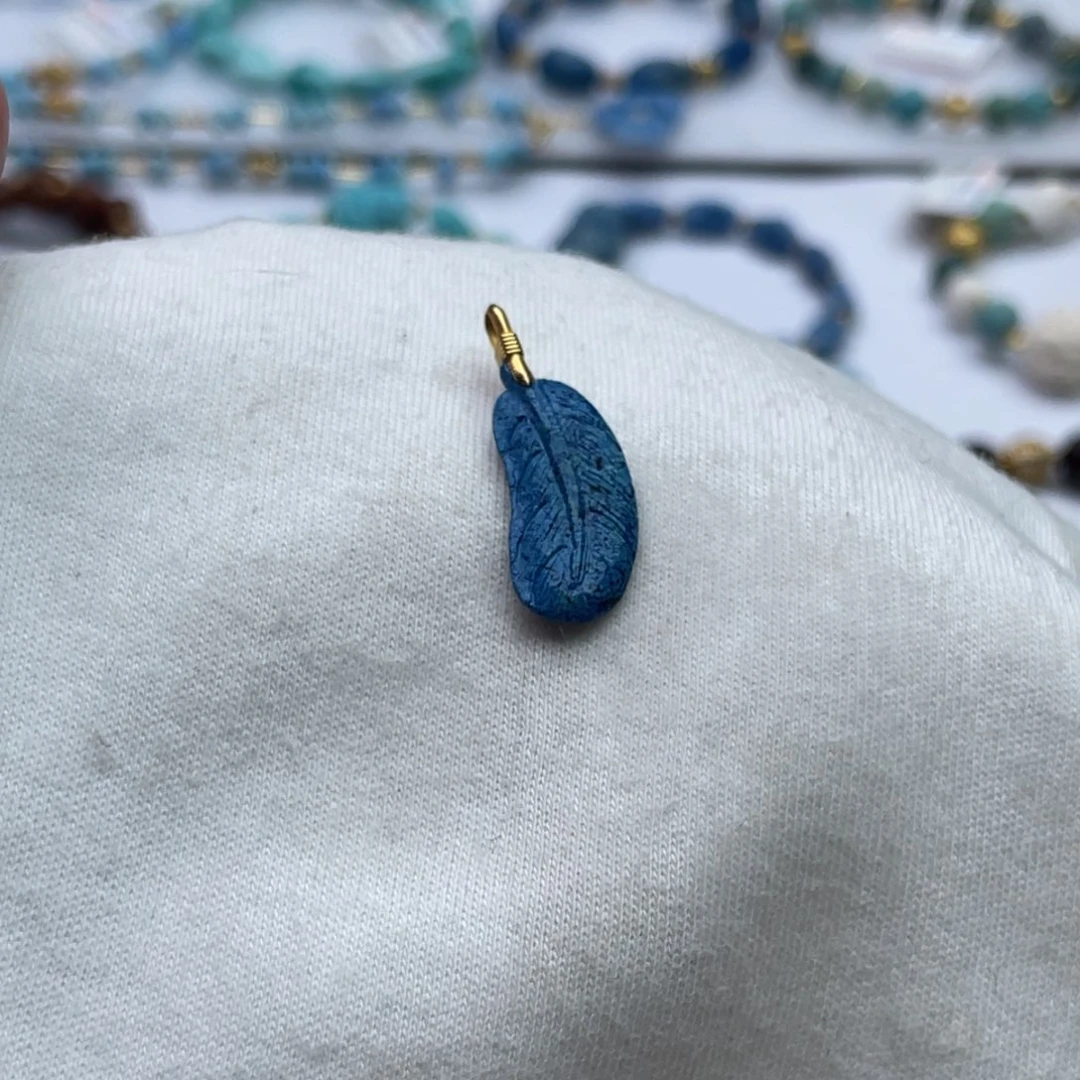 绿松石18K金镶嵌珠宝奇石