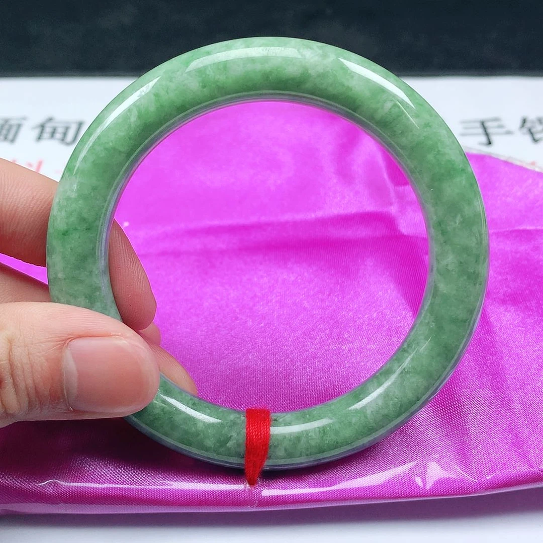 翡翠手镯未镶嵌圈57
