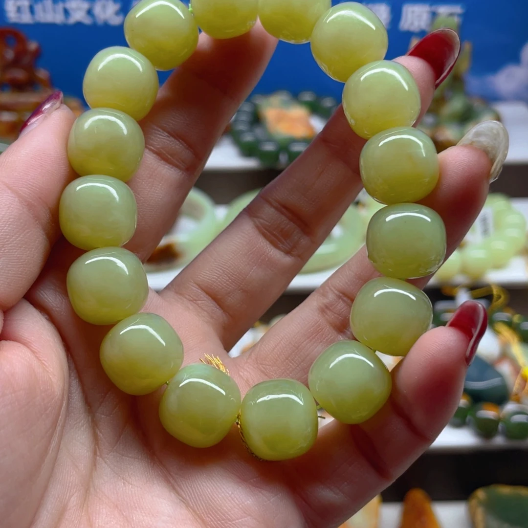 透闪石质玉未镶嵌手串