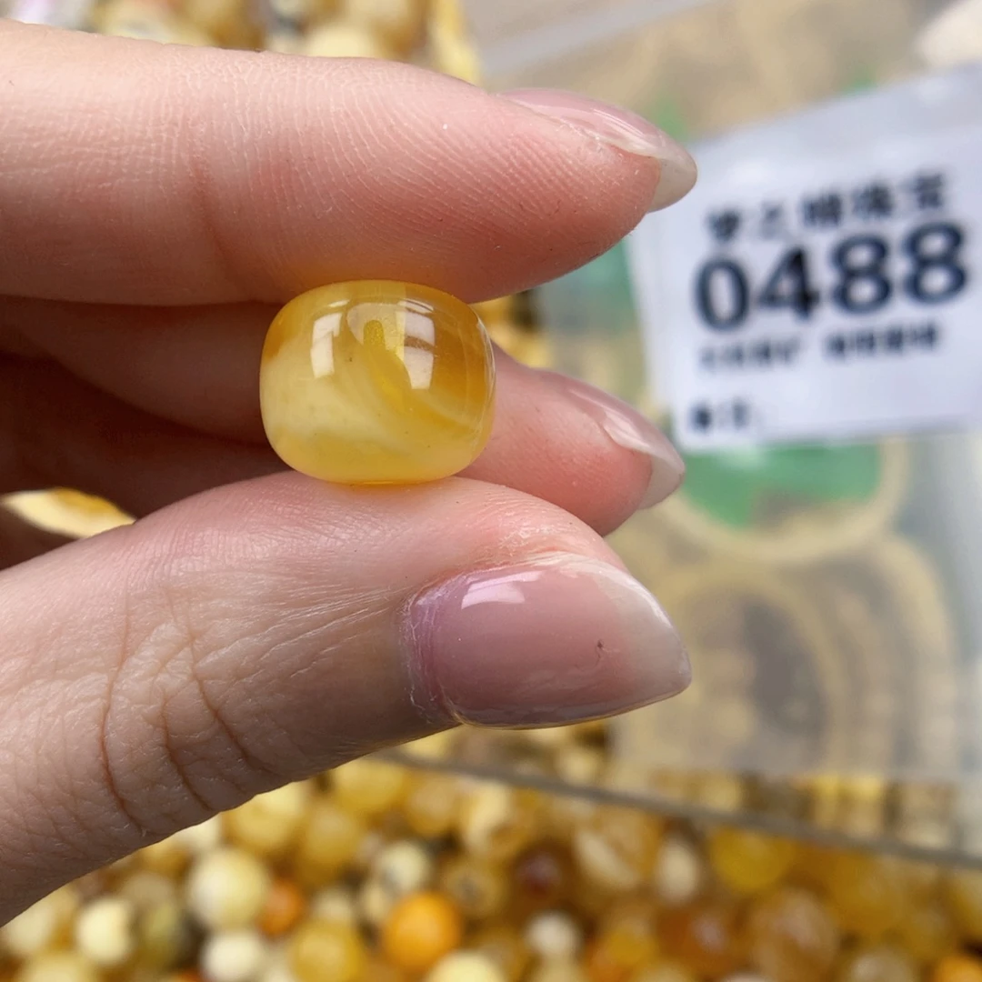裸石琥珀未镶嵌12