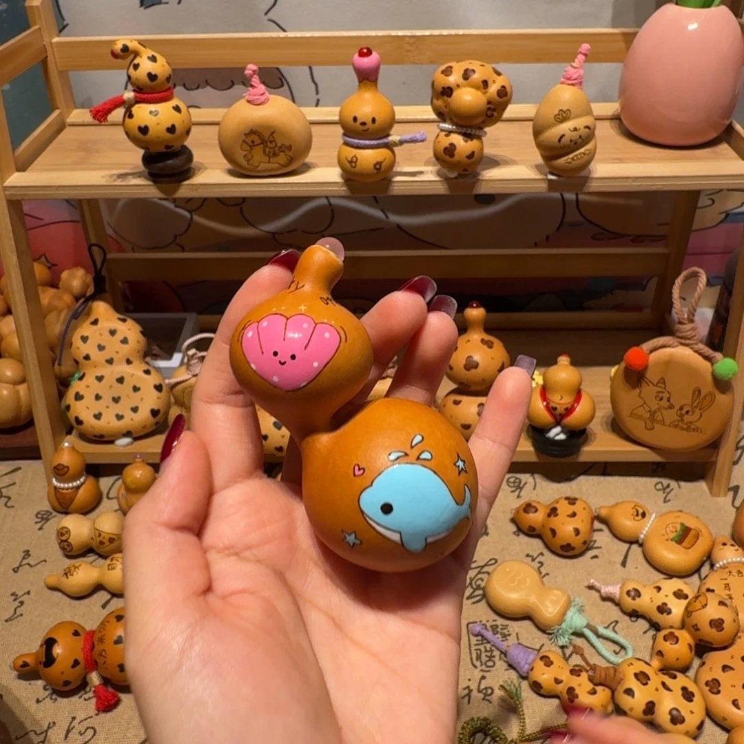 小***花木蚂蚁肚 彩绘  英文字