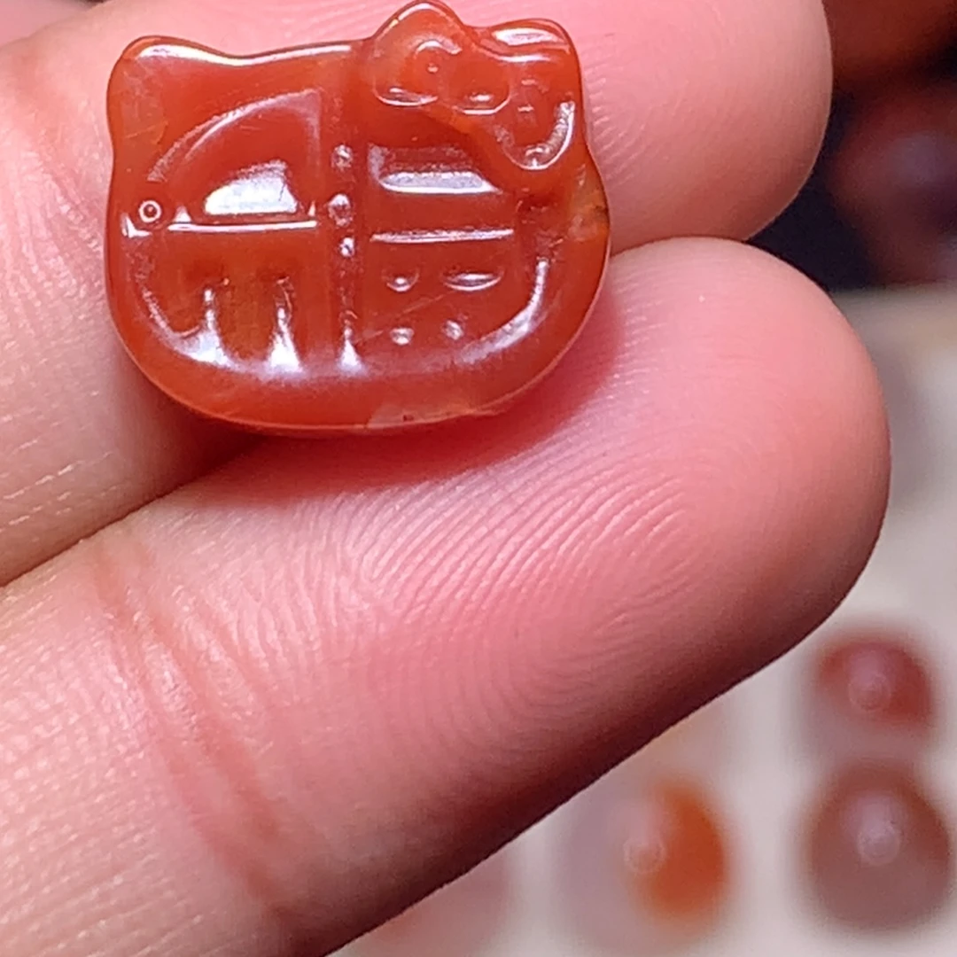 南红玛瑙未镶嵌珠宝半成品福牌