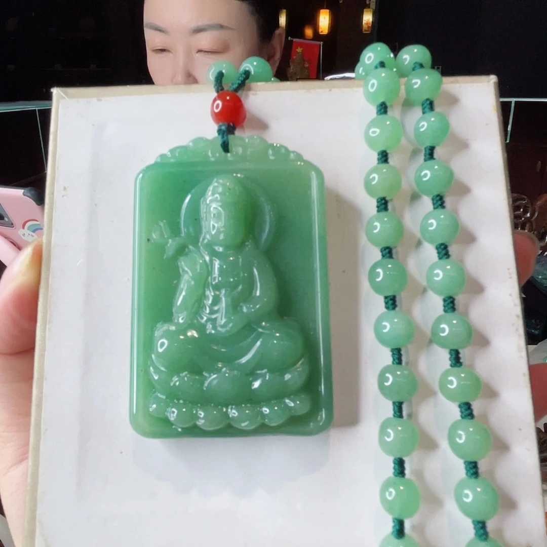 密玉（石英质玉）未镶嵌颈饰