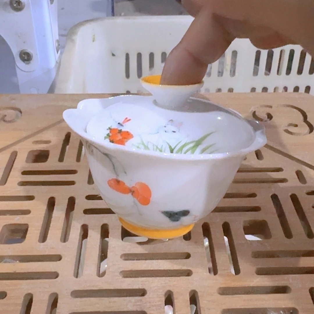 瑕疵茶具。介意勿拍