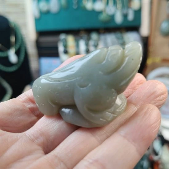 和田玉（青玉）未镶嵌挂件