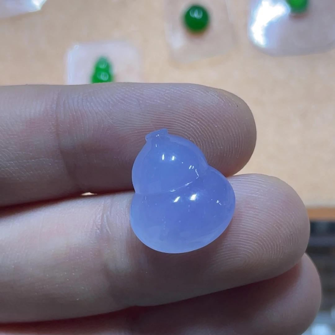 定制翡翠未镶嵌葫芦