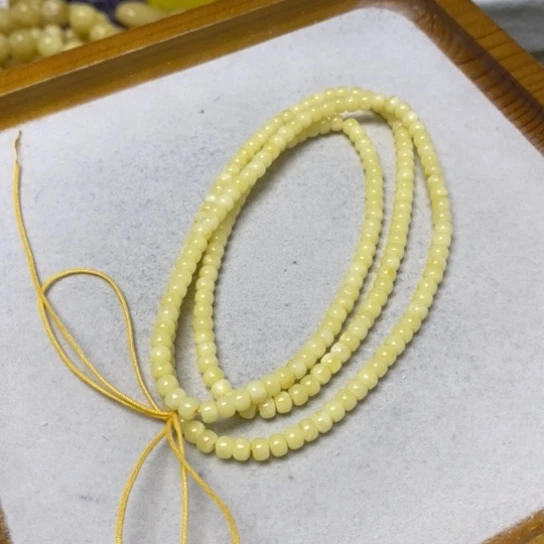 未镶嵌蜜蜡裸石多样性发货