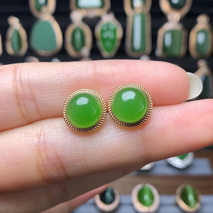 和田玉首饰18K金镶嵌