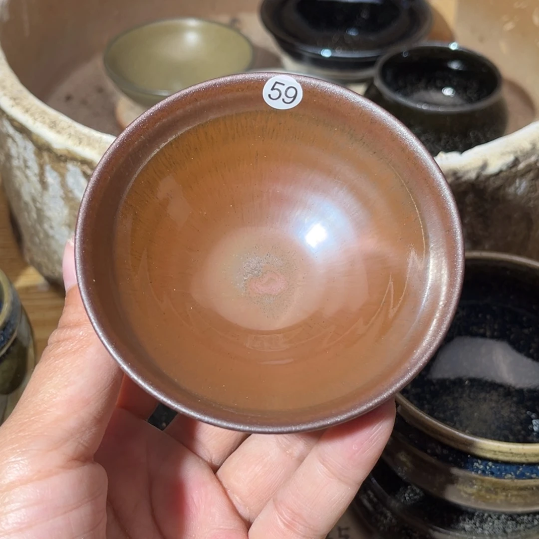 茶盏义兴龙窑坚持真柴烧