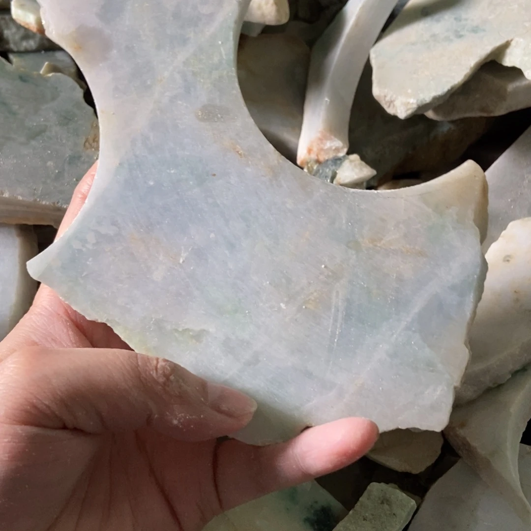 翡翠未镶嵌颈饰天然翡翠