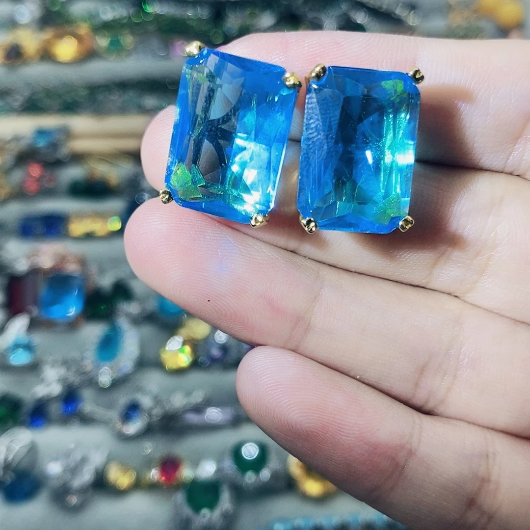 【闪购商品】银S925镶嵌托帕石耳饰