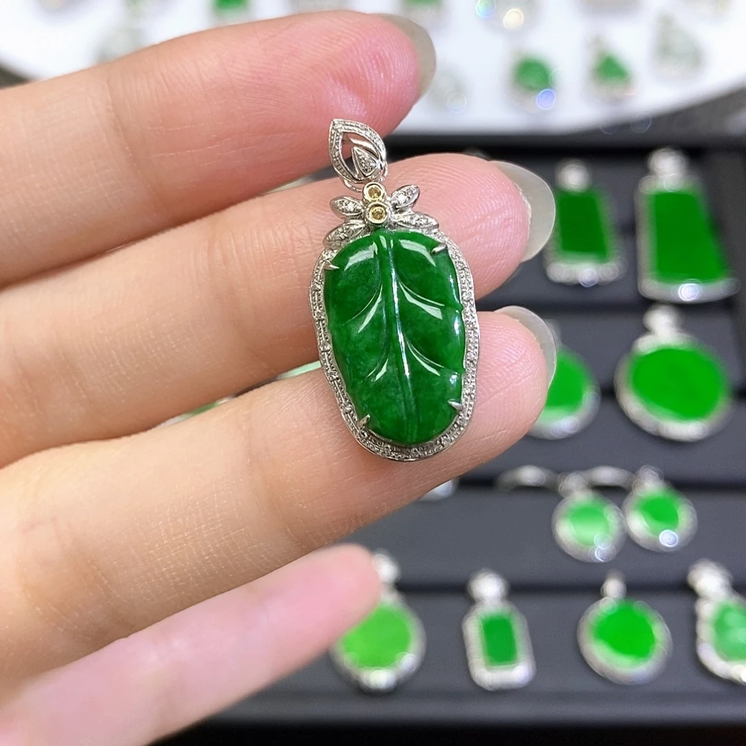 翡翠18K金镶嵌吊坠(不含链)