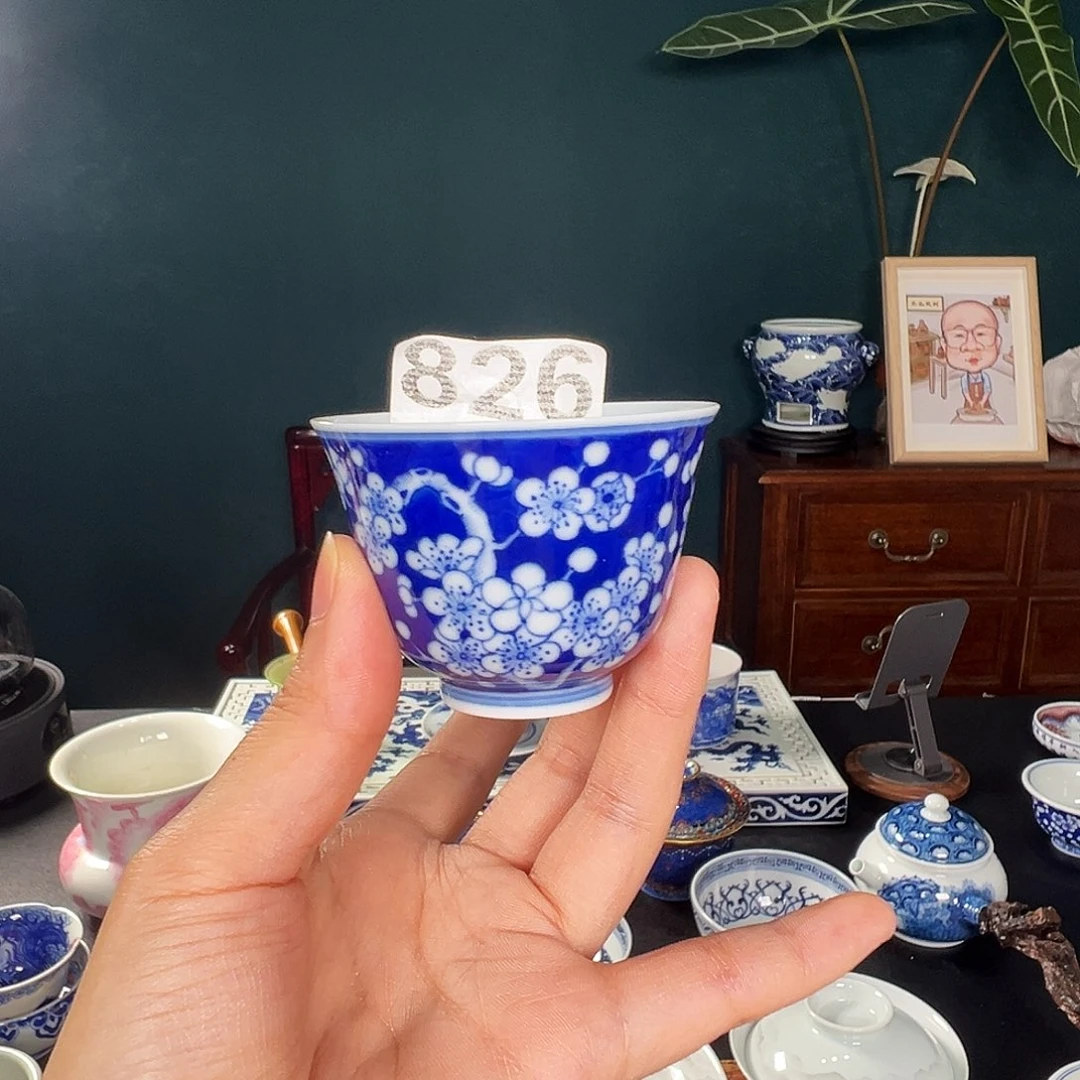 柴窑手绘冰梅杯微瑕