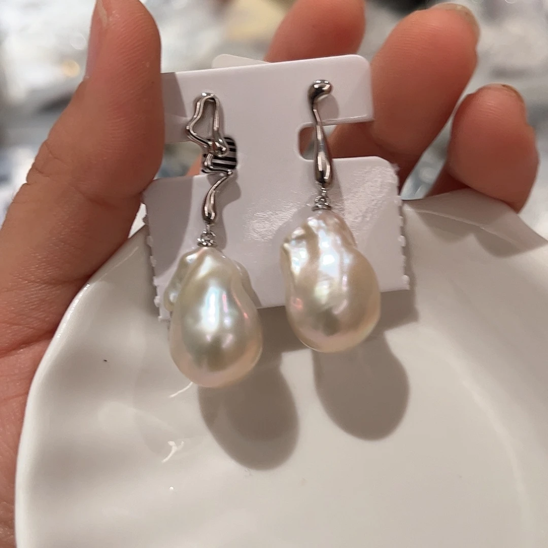 银S925镶嵌淡水珍珠耳饰