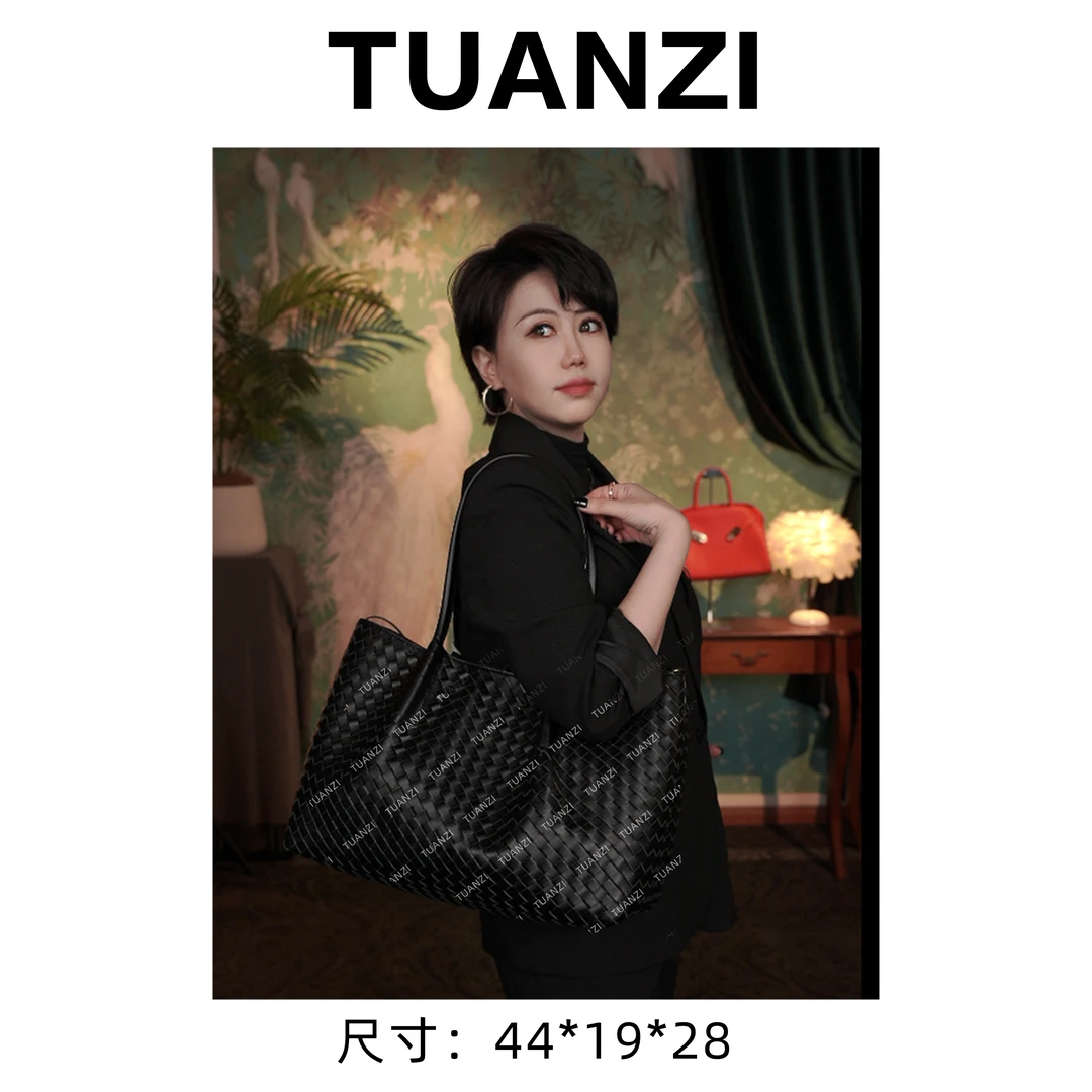 〖高端玩家〗春夏新款女士轻奢时尚腋下女包 J-6447-黑色