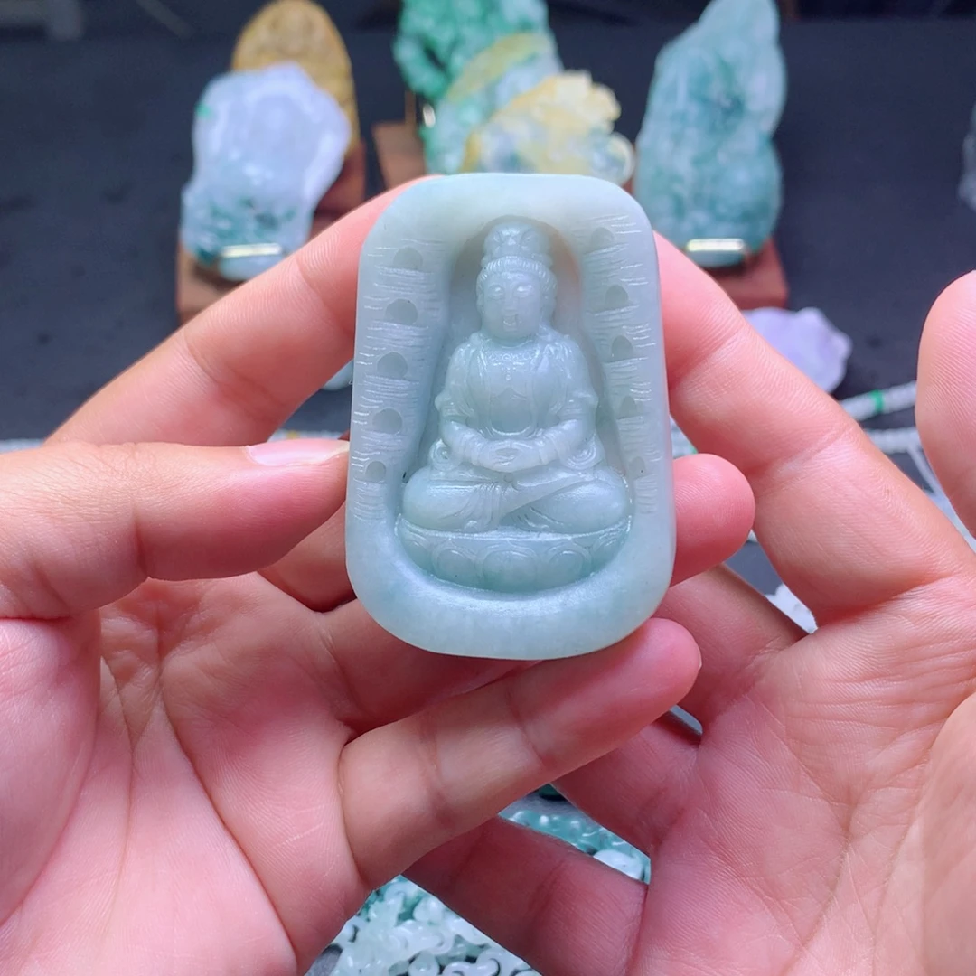 定制翡翠未镶嵌翡翠
