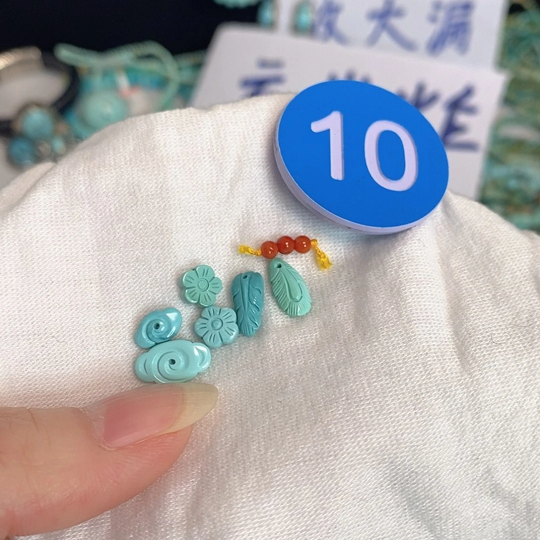 南红玛瑙未镶嵌珠宝奇石