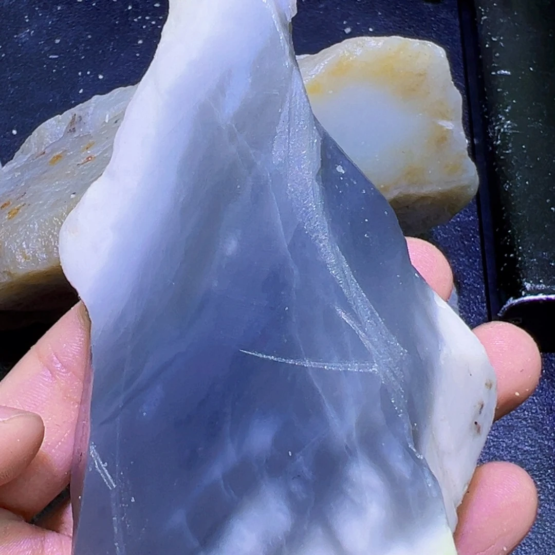 和田玉（糖玉）未镶嵌珠宝半成品