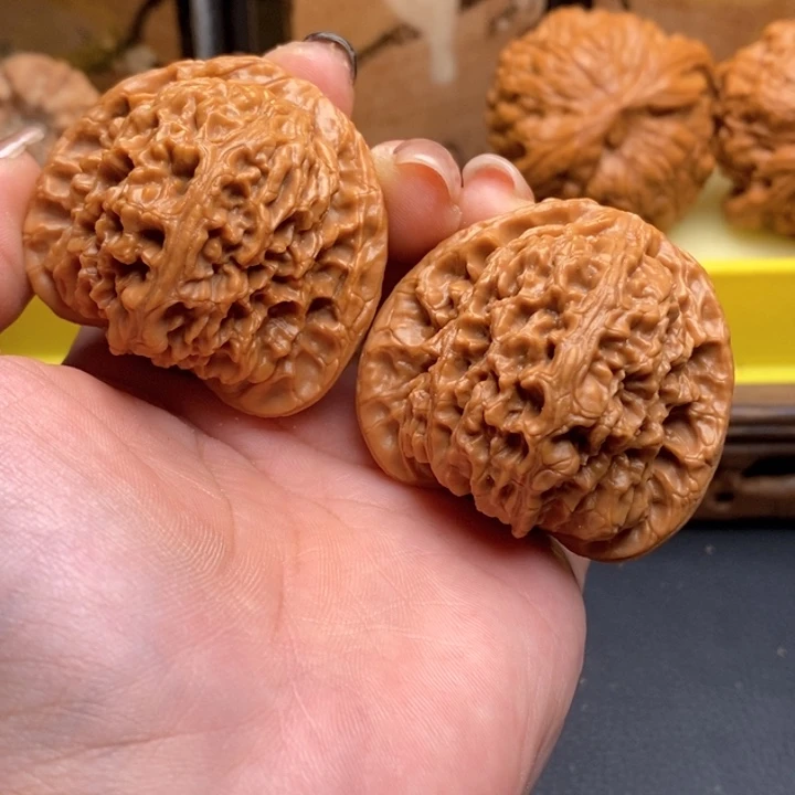 把件文玩核桃609全品45三角疆