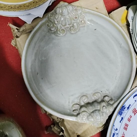 瓷片五厂，七厂各种摆件，瓷片，均有瑕疵！