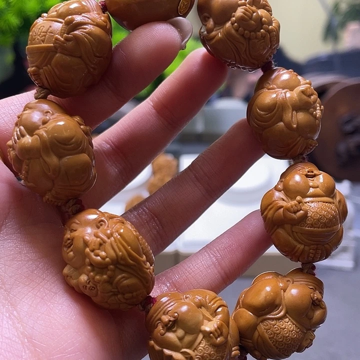 L***帅吊坠橄榄核橄榄核雕